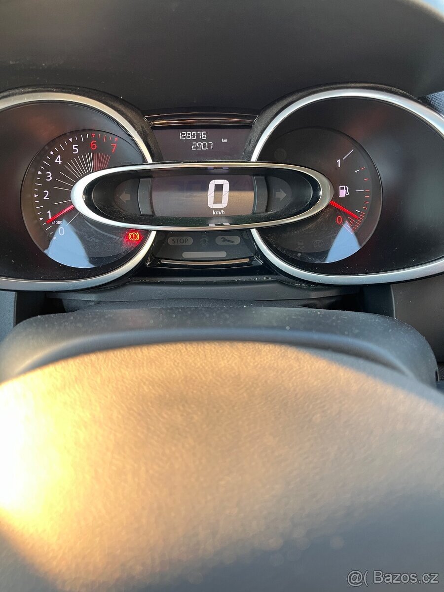 RENAULT CLIO 1.2 TOP STAV, NAVI, TEMPOMAT - 9