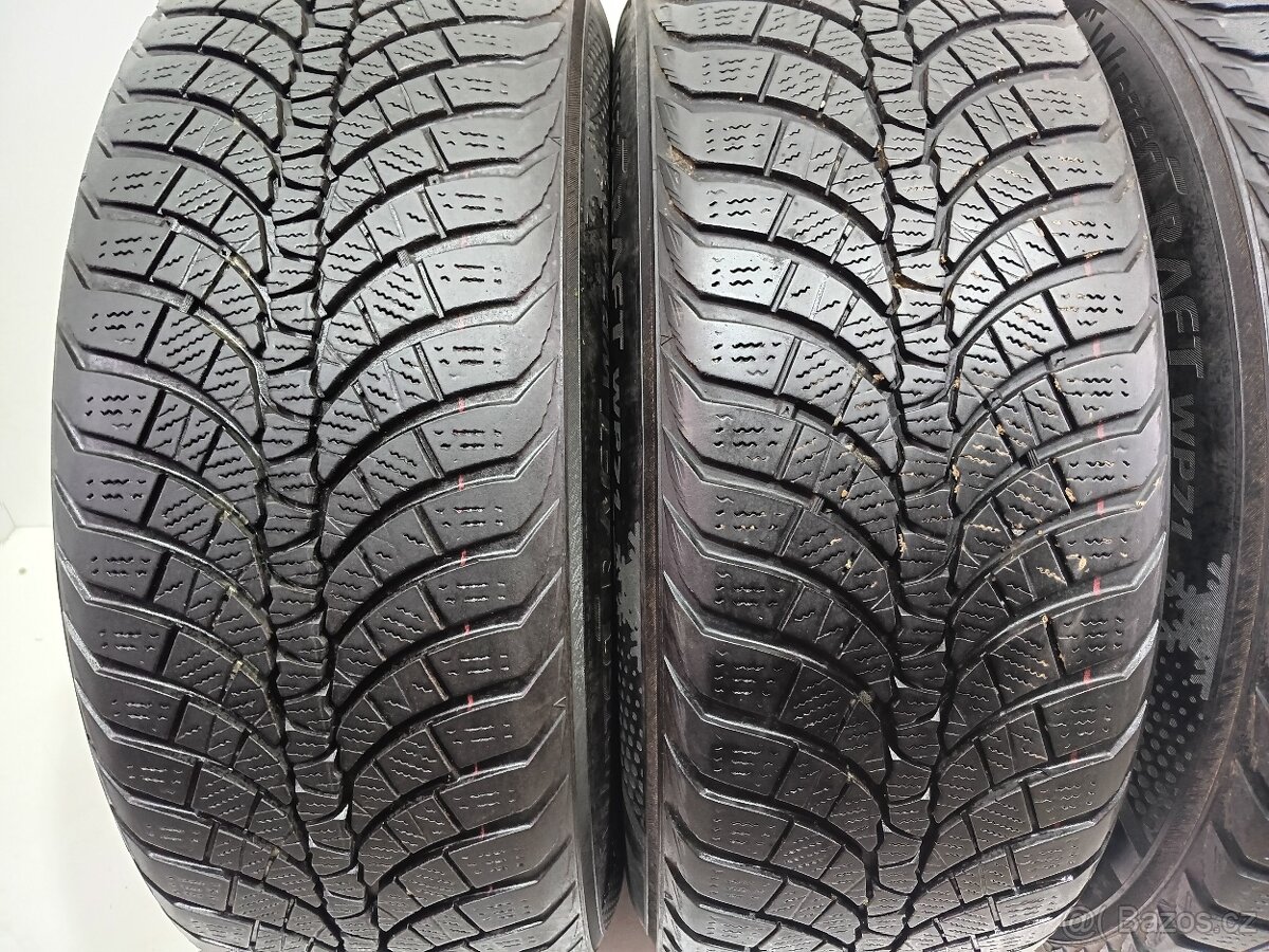 Zimní alu kola BMW 5x120 R17 pneu 225/55/17 Kumho - 9