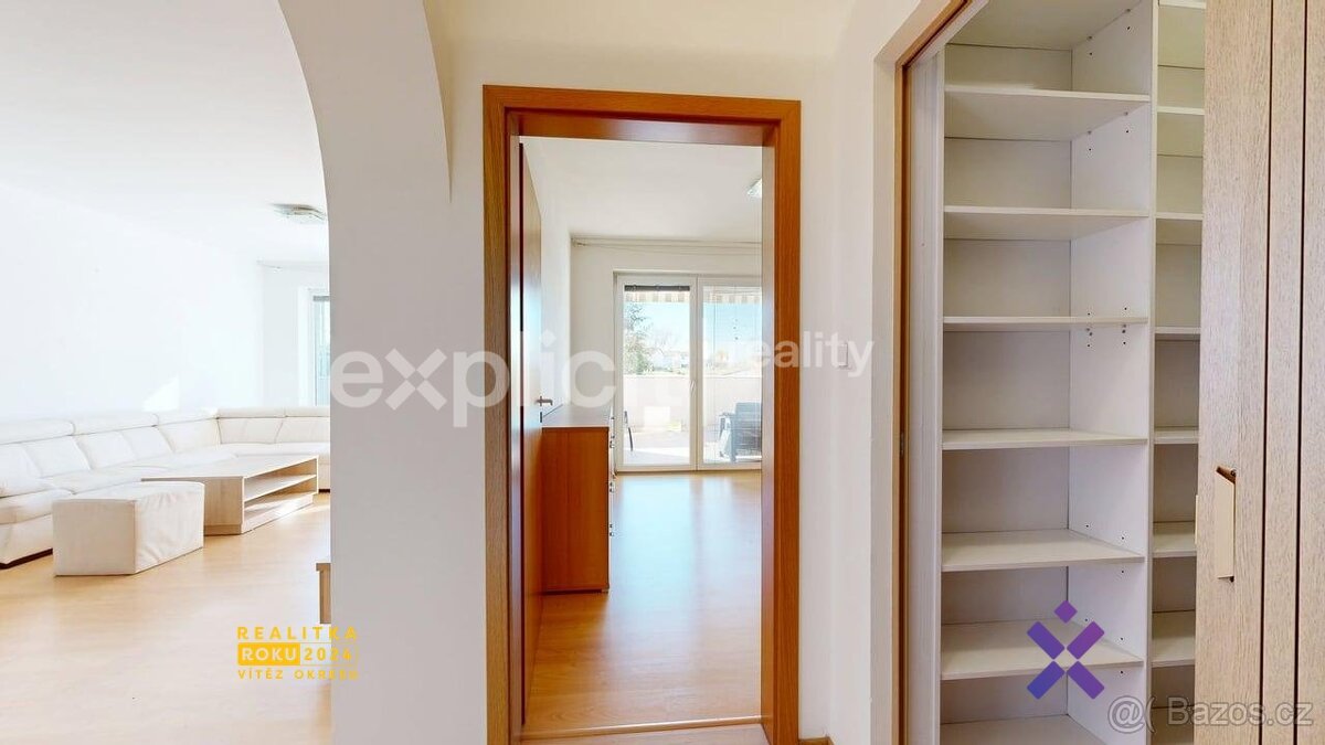 Pronájem bytu 2+kk 69 m², Kroměříž, ev.č. 02484 - 9