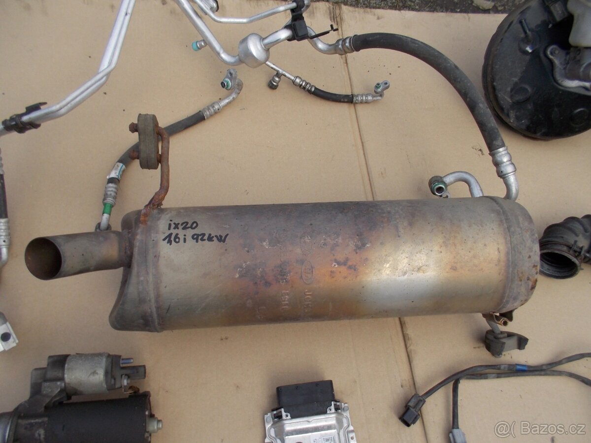 Díly 3. Hyundai ix20 - 9