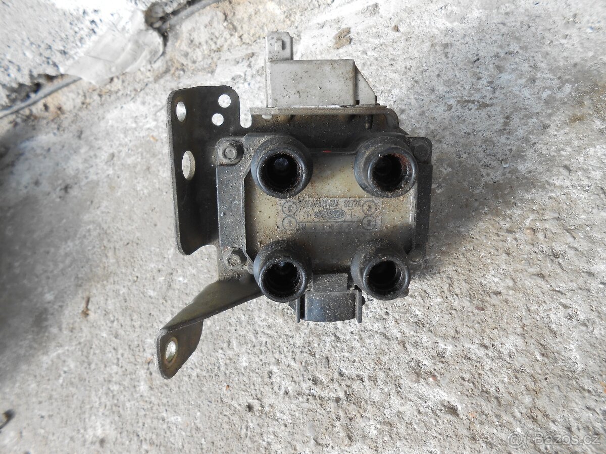 Ford Focus rok výroby 1999 díly - 9