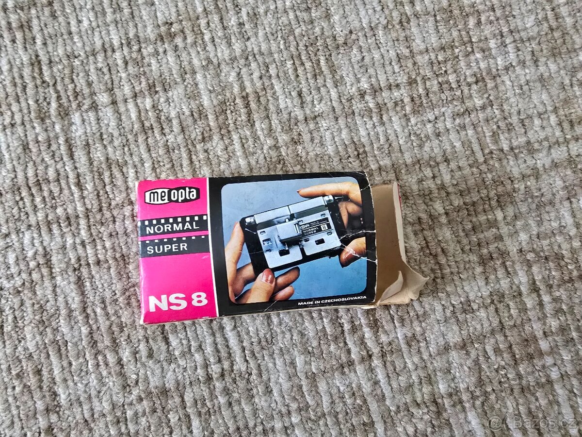 Retro kamera s projektorem - 9