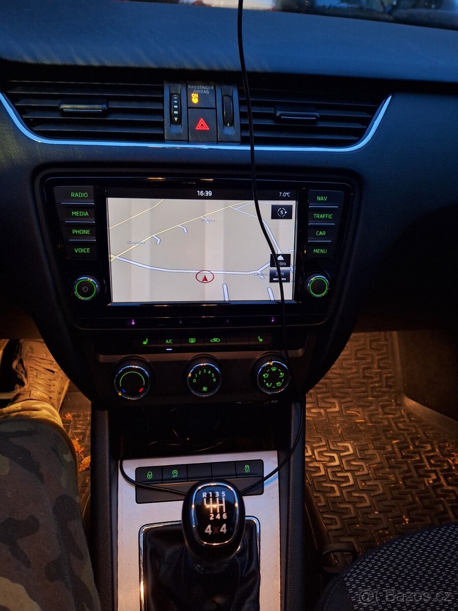 Škoda Octavia III - 9