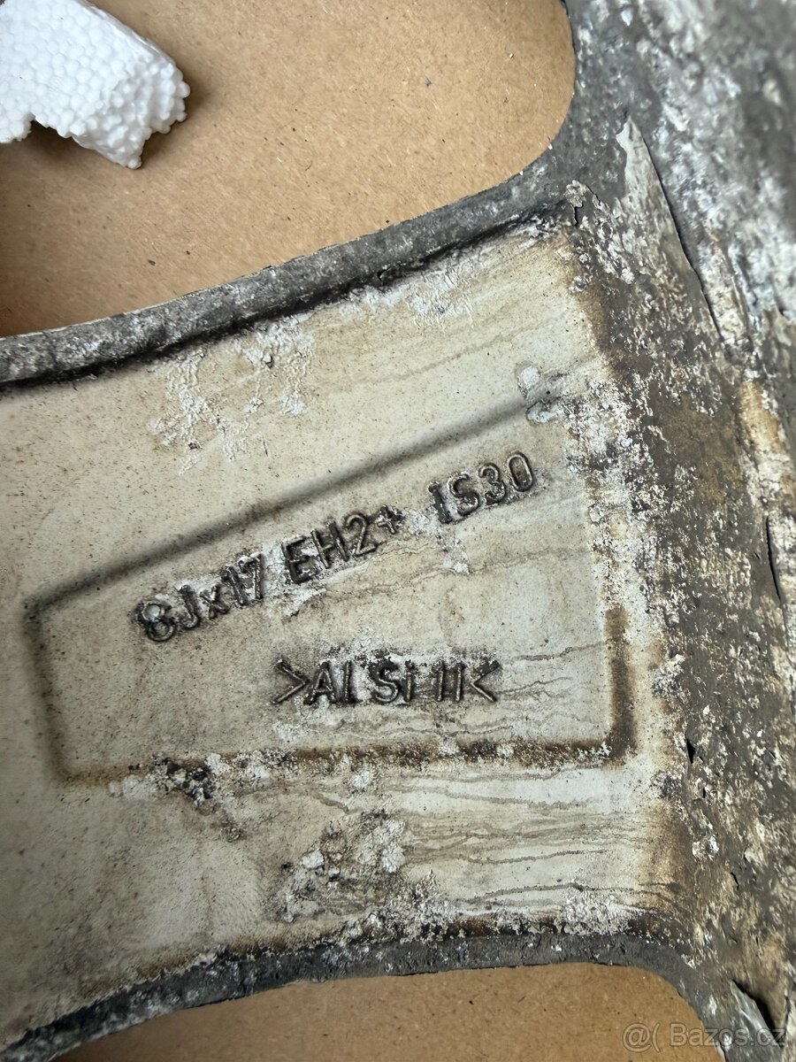 Disky 5x120 8Jx17 ET30 - 9