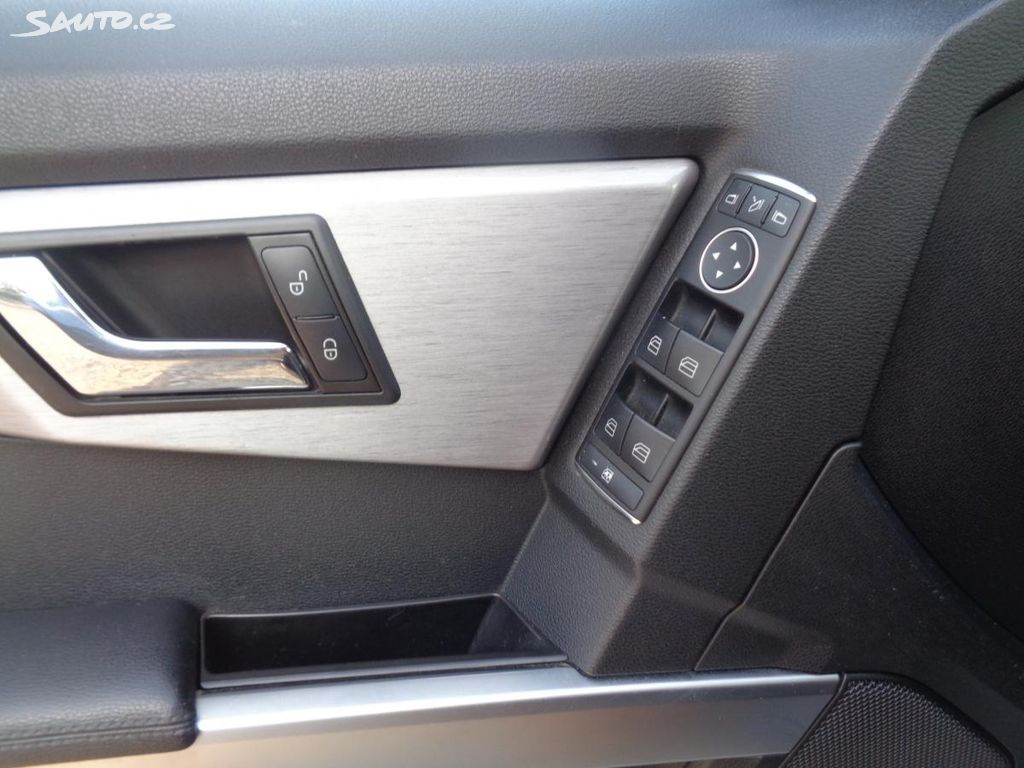 Mercedes-Benz GLK 250 CDI BLUETEC 4MATIC - 9