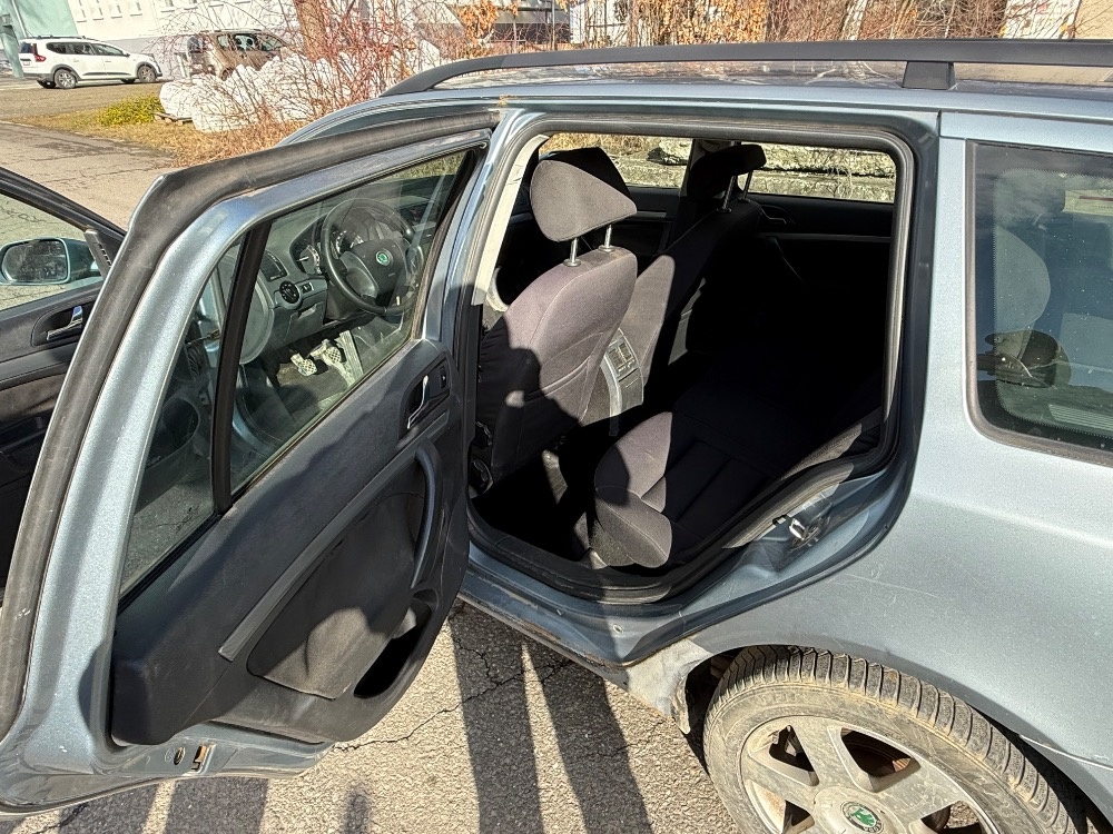 Škoda octavie II - 9