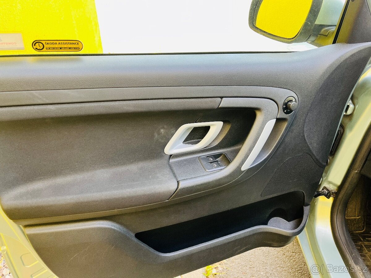 ŠKODA FABIA 1.2 i 51 kW BENZÍN COMBI KLIMA - 9