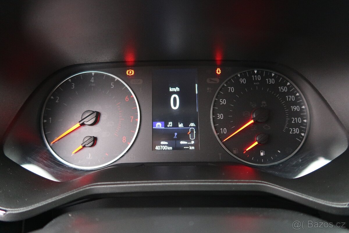 Renault Clio 1.0TCe,74kW,1majČR,Serv.kn. - 9