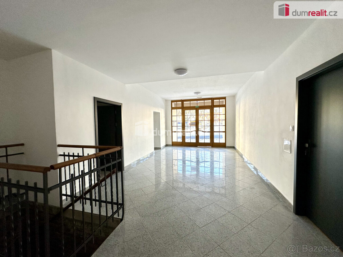 bytová jednotka 2+KK, náměstí Sv. Vavřince, Horní Blatná - 9