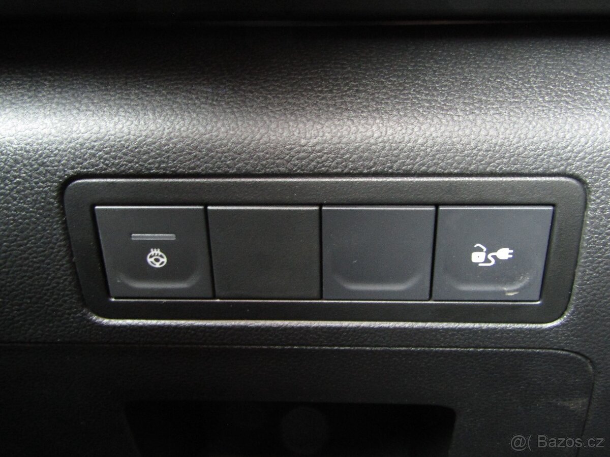 Renault Kangoo III E-Tech 90 kW/120k EV45 Techno 5 míst - 9