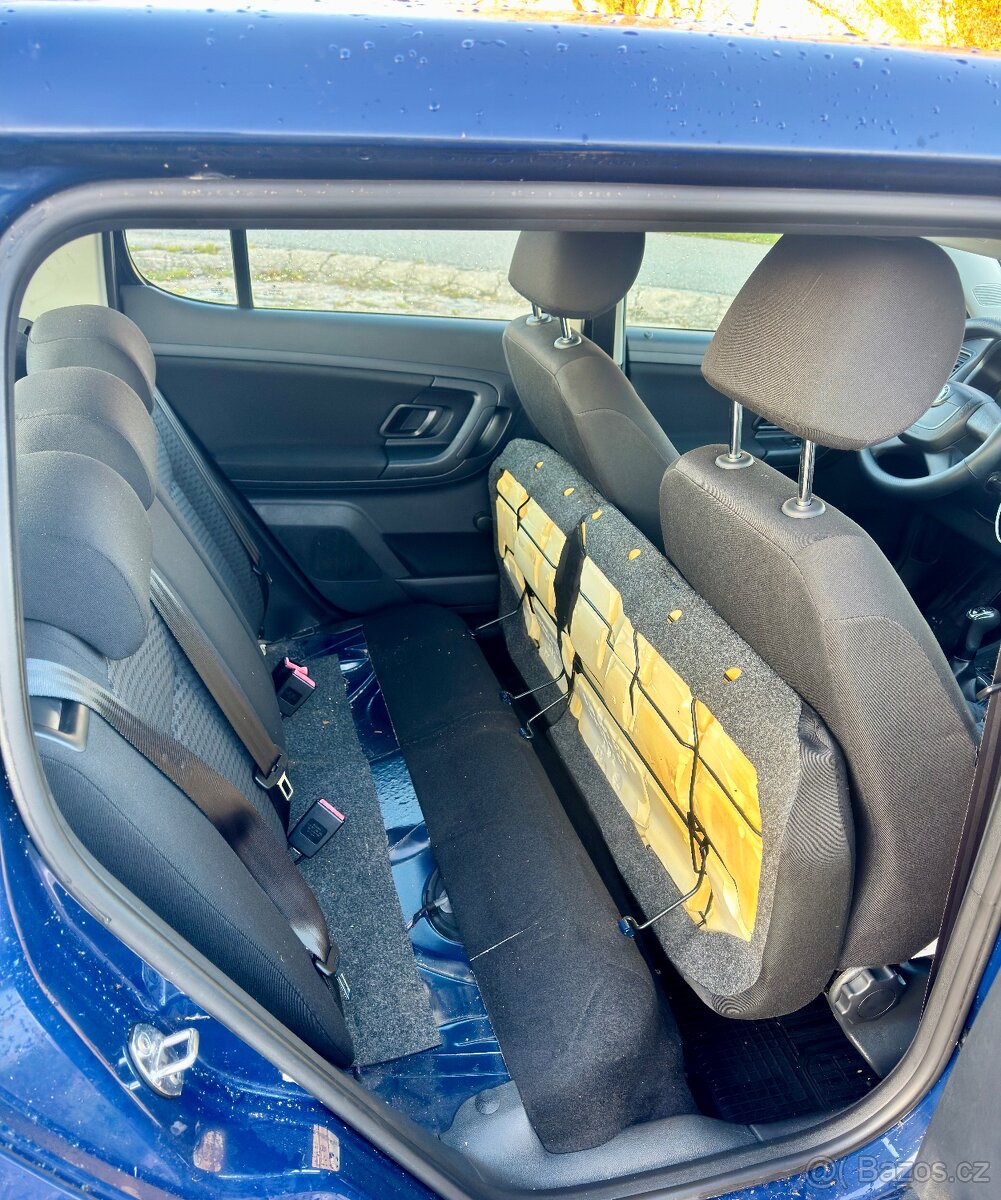 Skoda Fabia Ambiente 2011 - 9