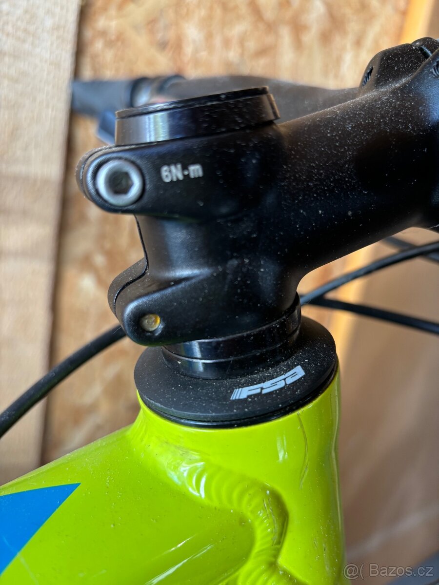 Horské kolo Specialized - 9