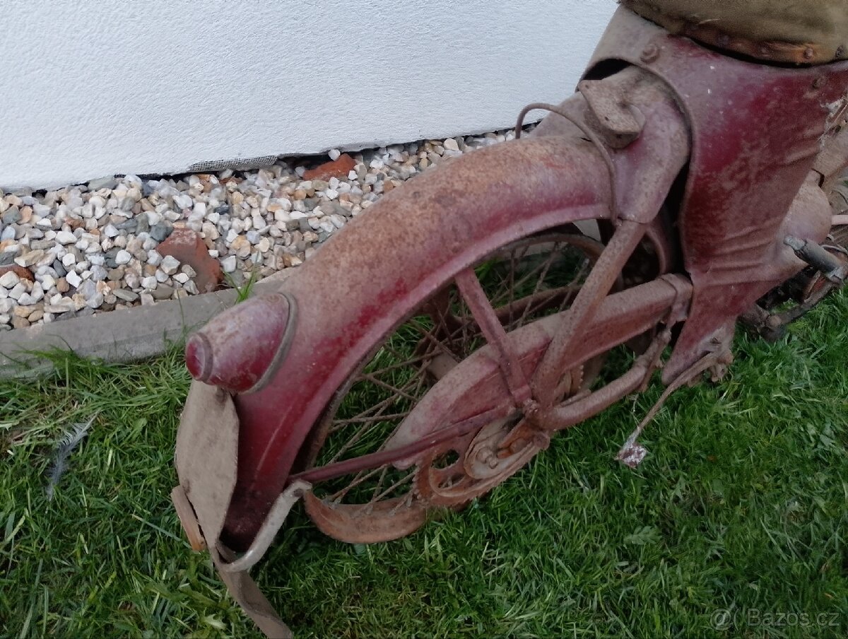 Jawa 550 - 9