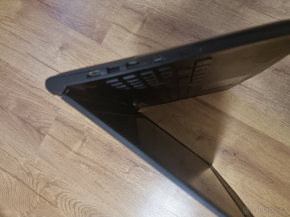 Lenovo legion y520-15ikbn - 9
