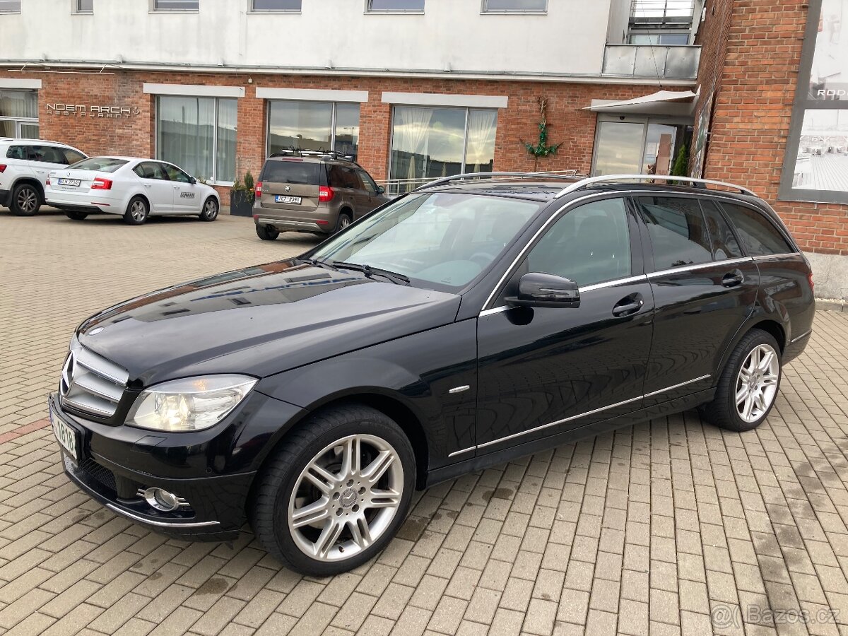 Mercedes Benz C w204 320 CDI 165kW Navi,BiXenon,Kůže, - 9
