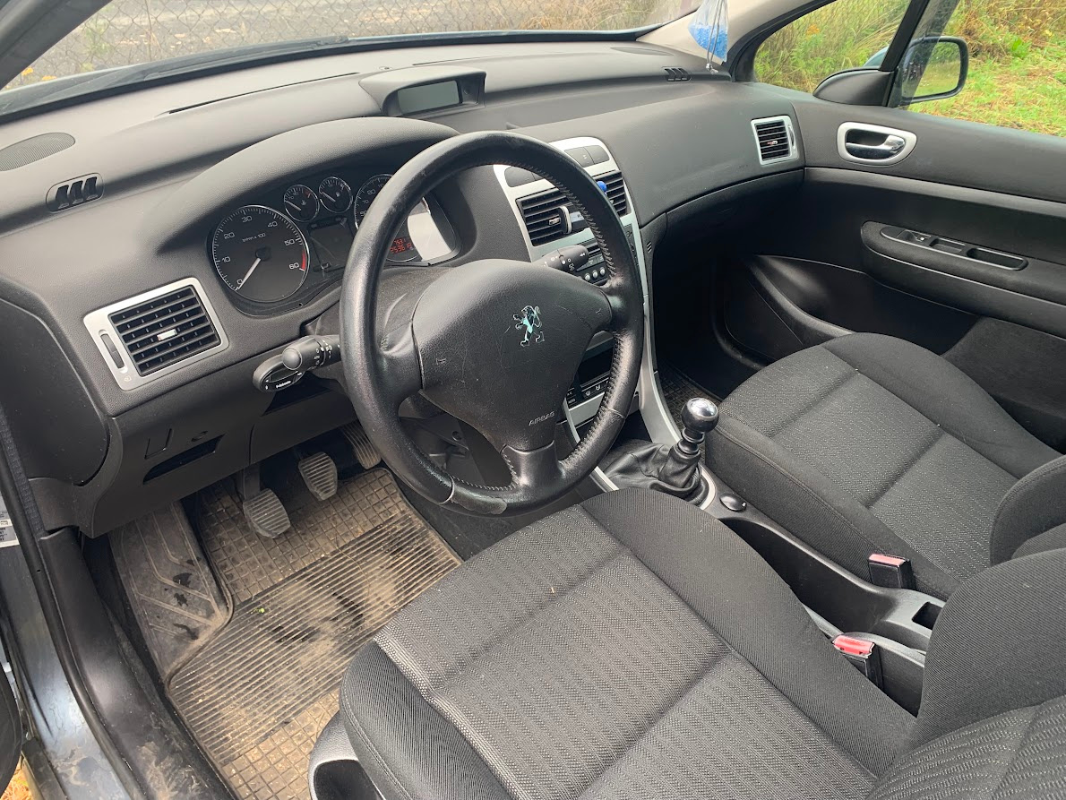 Peugeot 307 SW 2,0 HDI - 9