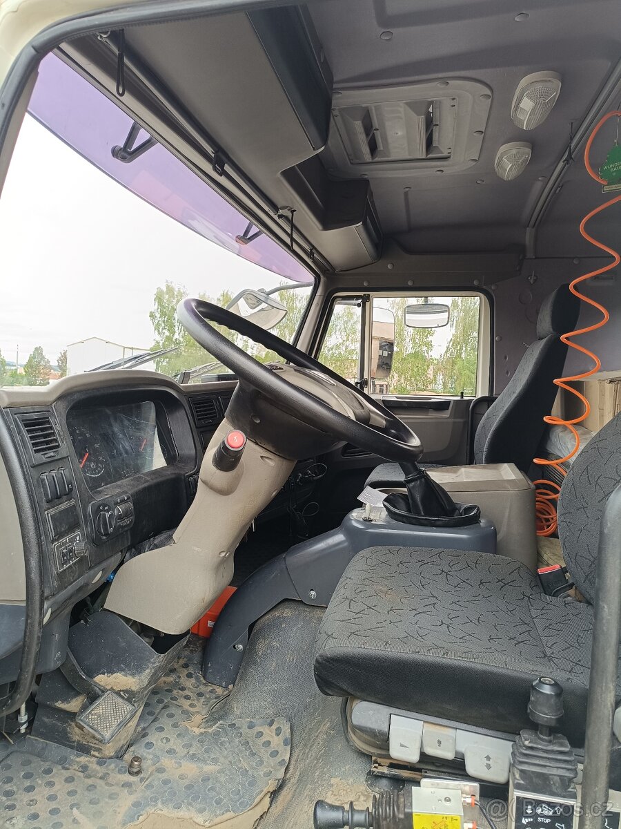 Kamaz 43118 - sklápěčka - 9