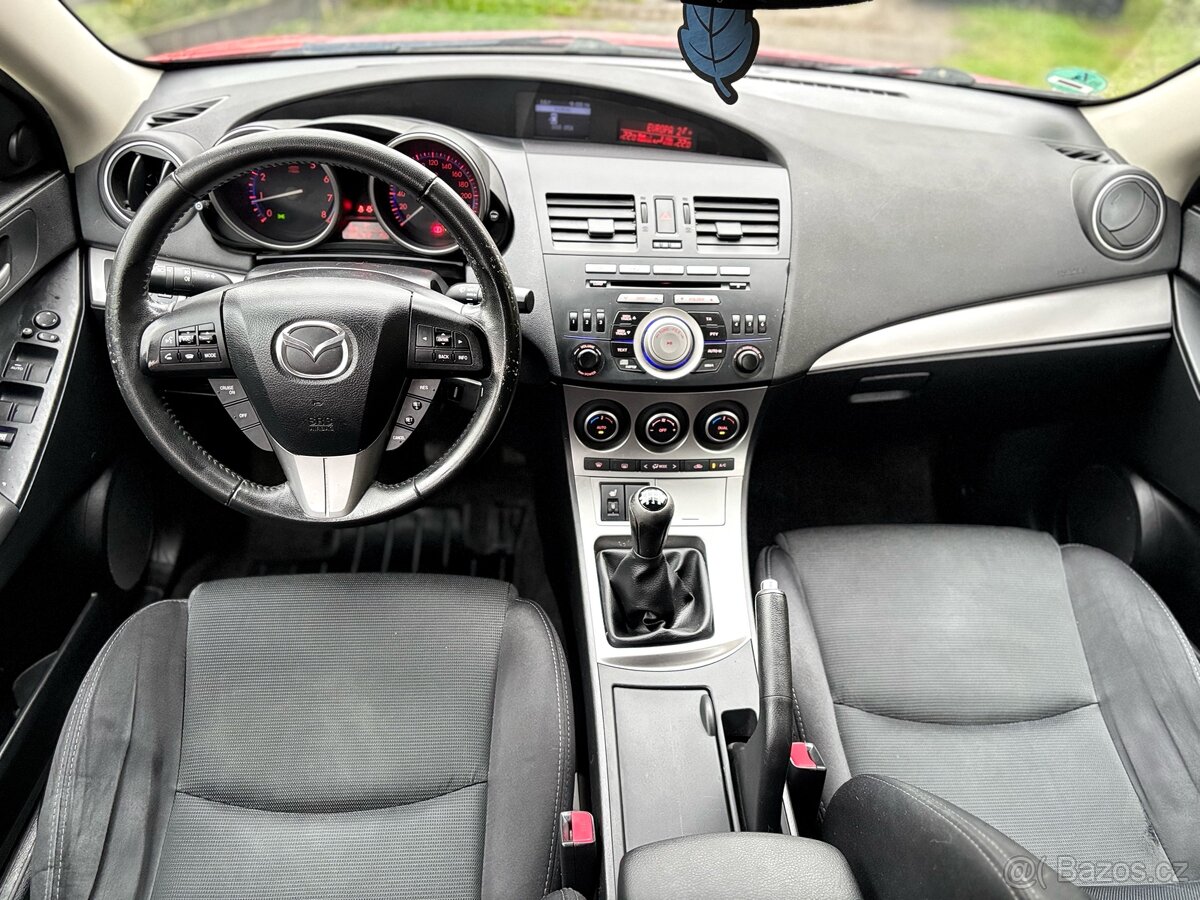 Mazda 3 1.6 MZR 77 kW, r. 2011 - 9