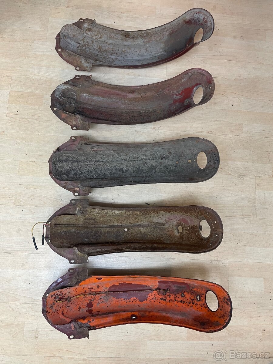 Patinovy zadny blatnik Jawa 250 350 Kyvacka Panelka - 9