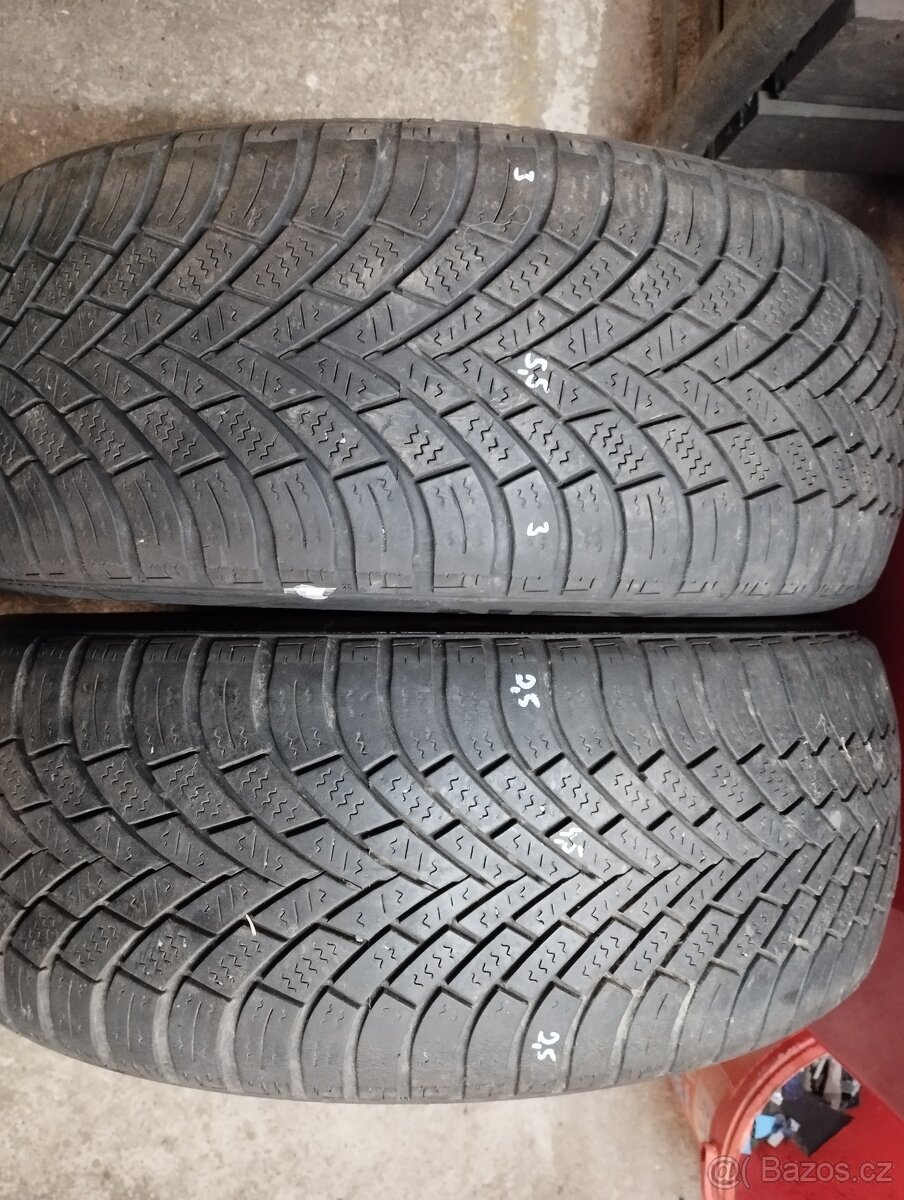 Zimní pneu 205/55 /16 - 9