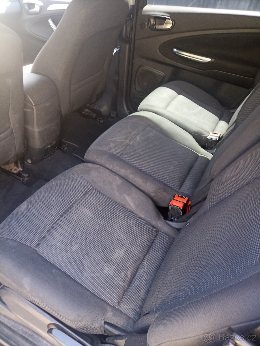 Ford S-max - 9