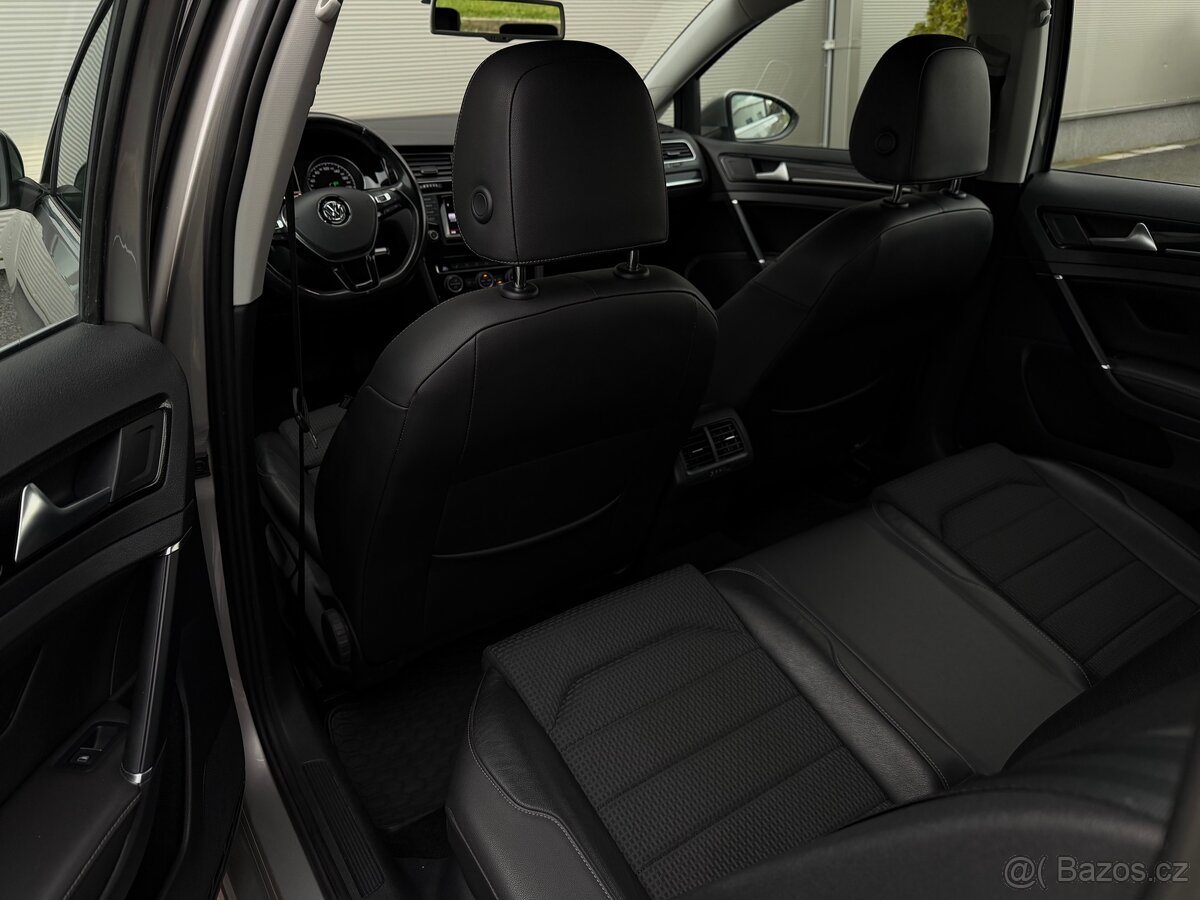 Prodám VOLKSWAGEN Golf 7 Variant 1.4TSi 103KW DSG Highline - 9