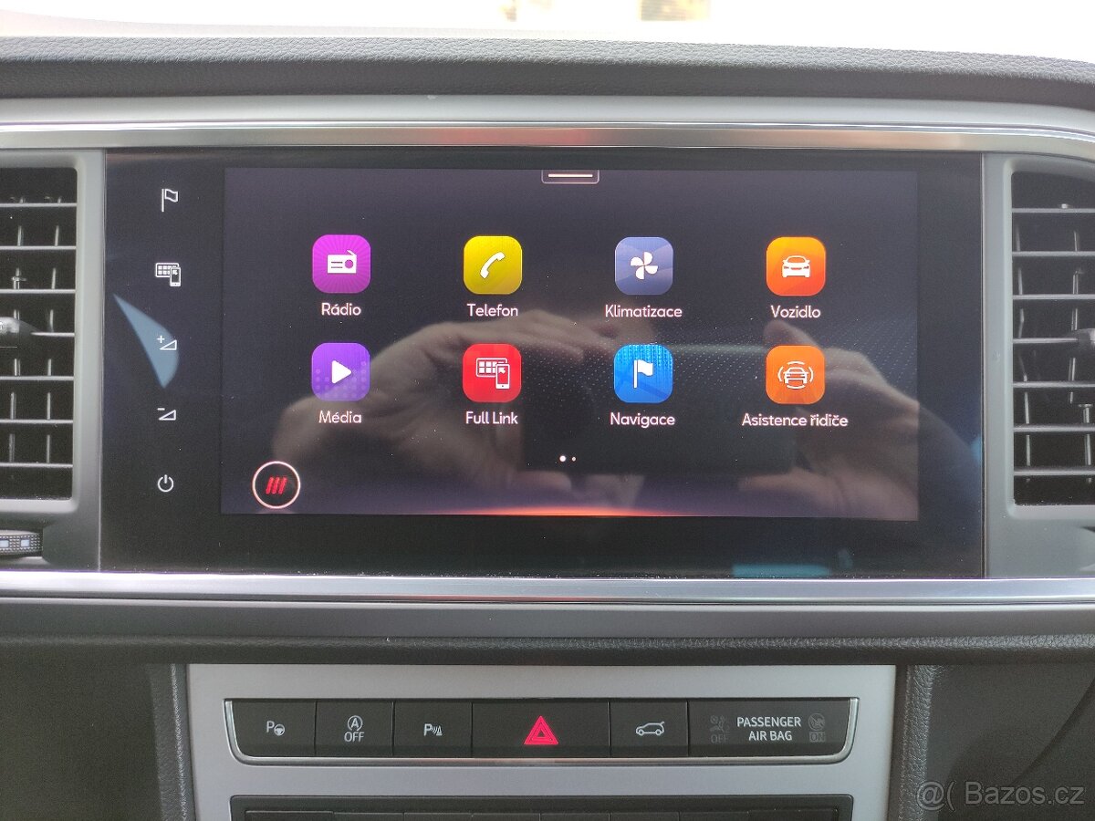 Seat Ateca DSG FR 4Drive VIRTUAL WEBASTO BEATS KAMERA TAŽNÉ - 9