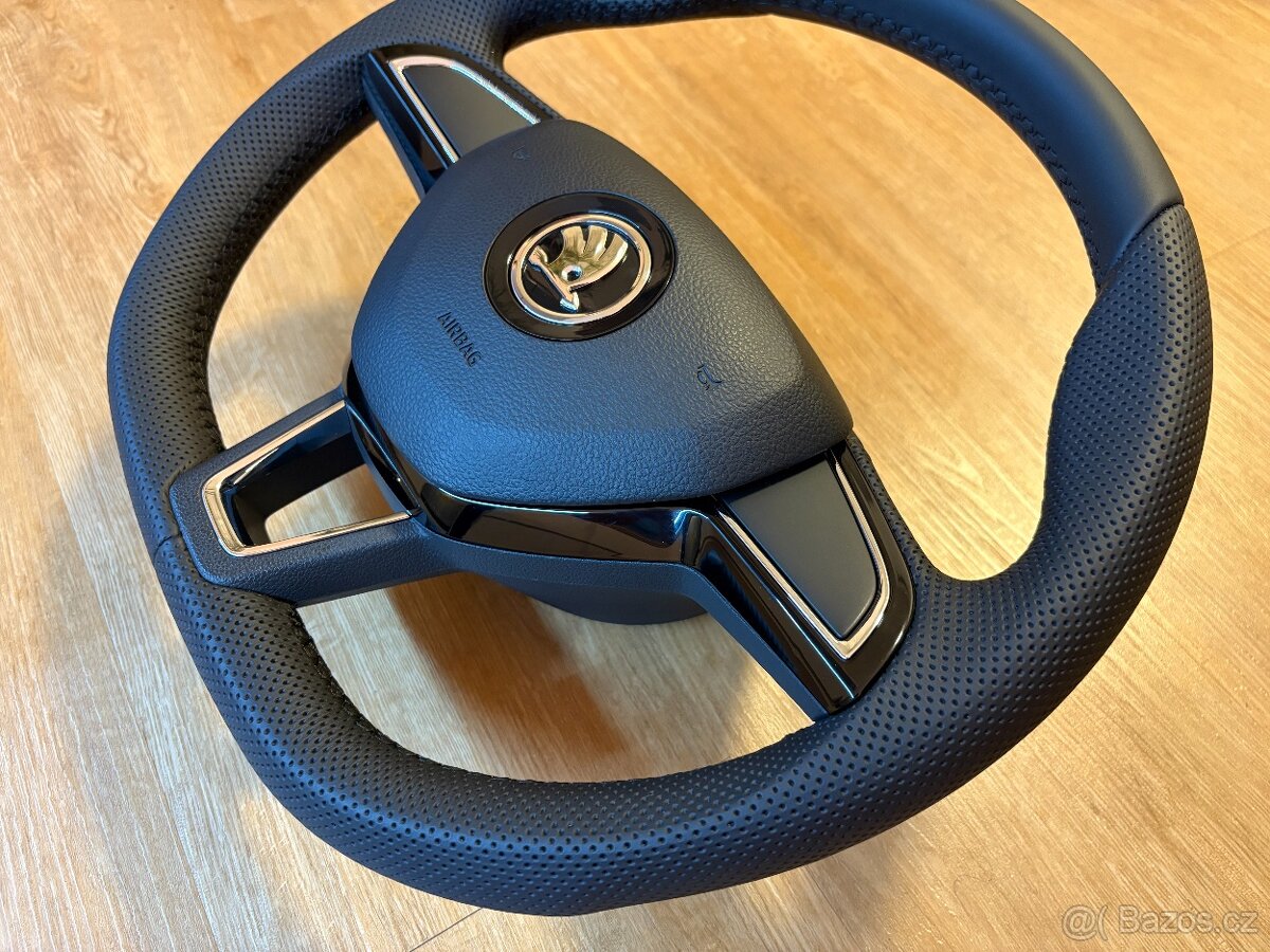 Volant Škoda - zkosený, perfo, tříramenný - ZÁNOVNÍ - 9