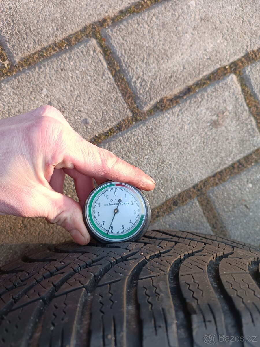 467. Zimní sada Ford 185/60 R15 - 9