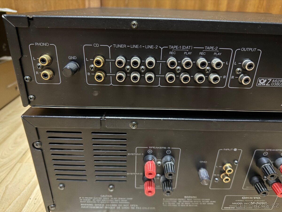 Onkyo m - 9