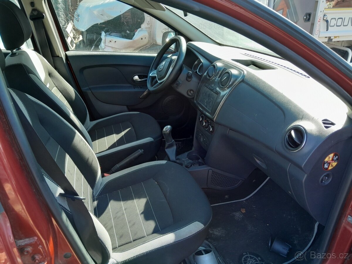 Dacia Sandero 1,5 BLUE DCi STEPWAY - 9
