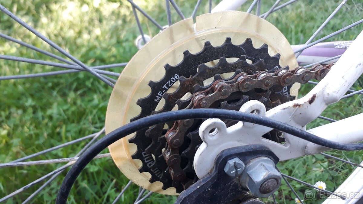 Daruji Dívčí/dětské kolo vel.24 (9-12 let) ZDARMA - 9