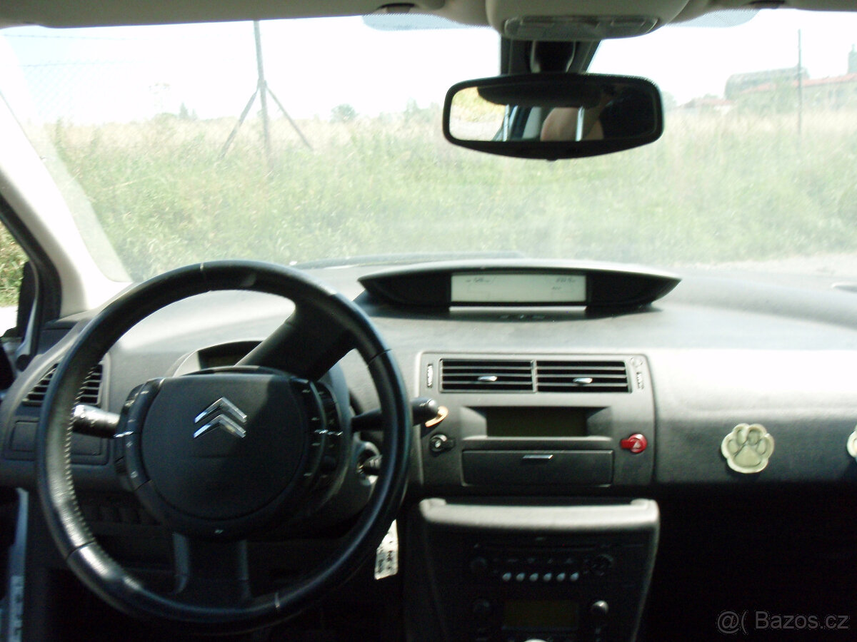 CITROEN C4 HATCHBACK 1.4i 16V KFU 65kW 2007 - 9