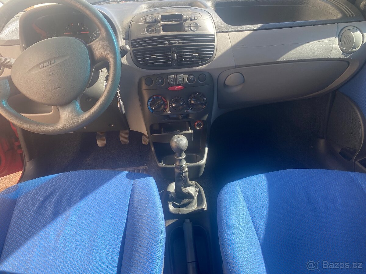Fiat PUNTO 1.2 - 9