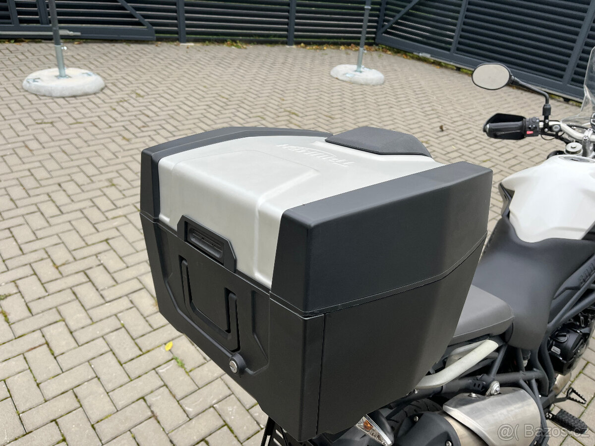 Triumph Tiger 800 XC - 9