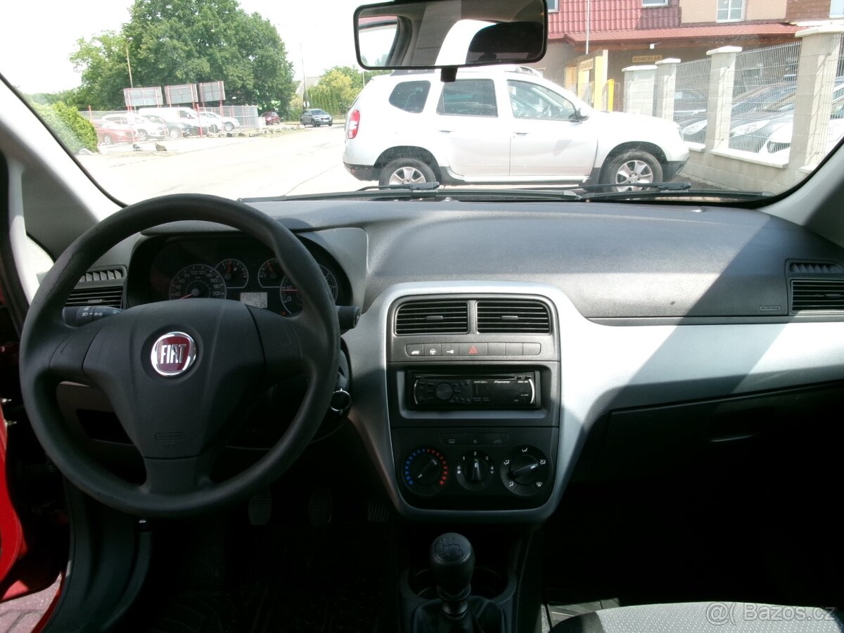 PRODÁM Fiat Punto 1.2i ČR 2xAIBAG ABS - 9
