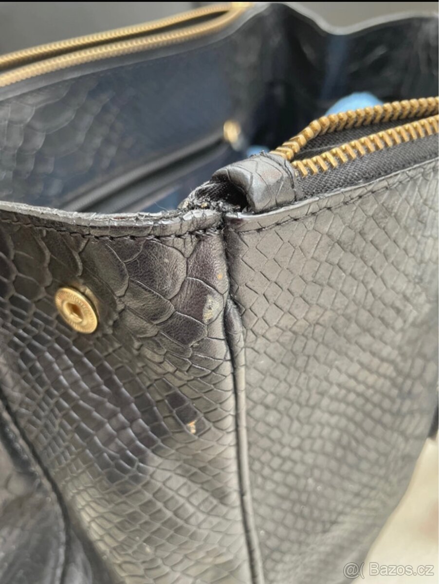 Černá kožená dámská kabelka Marella - 9