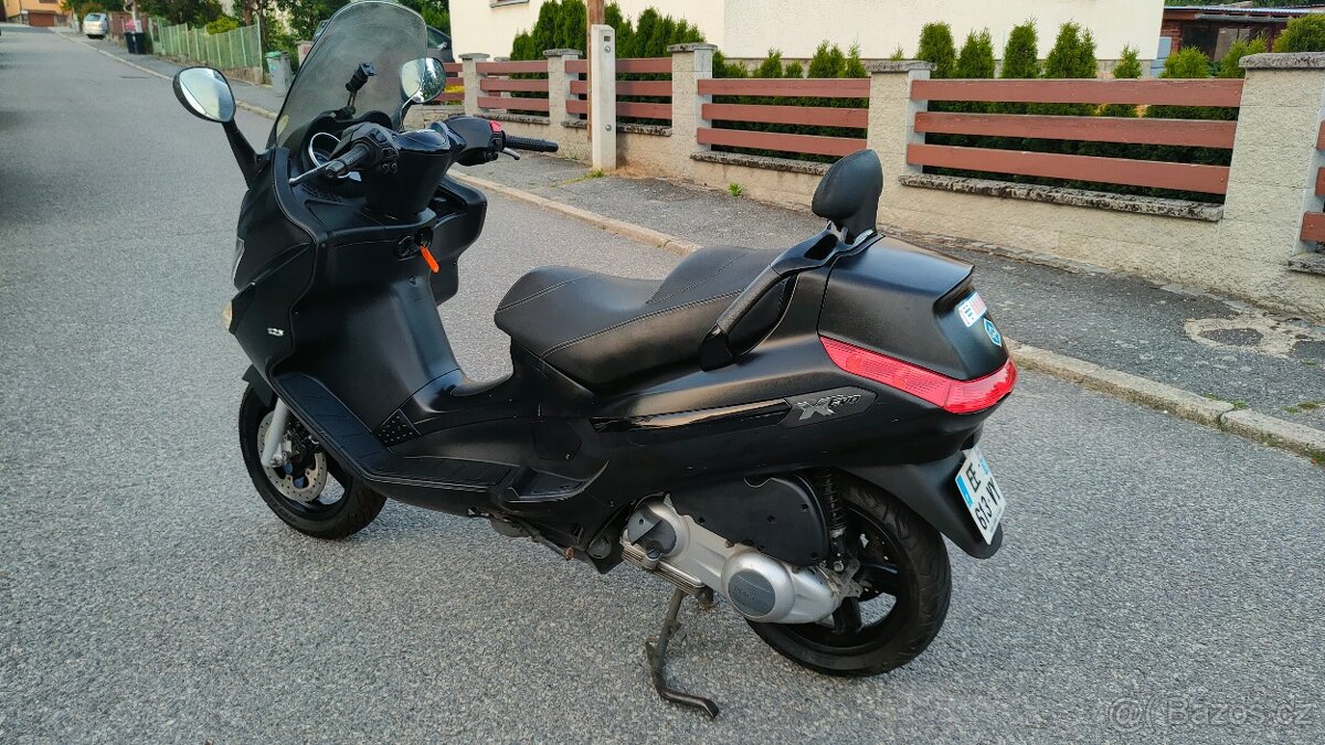 Piaggio Xevo 125 - 9