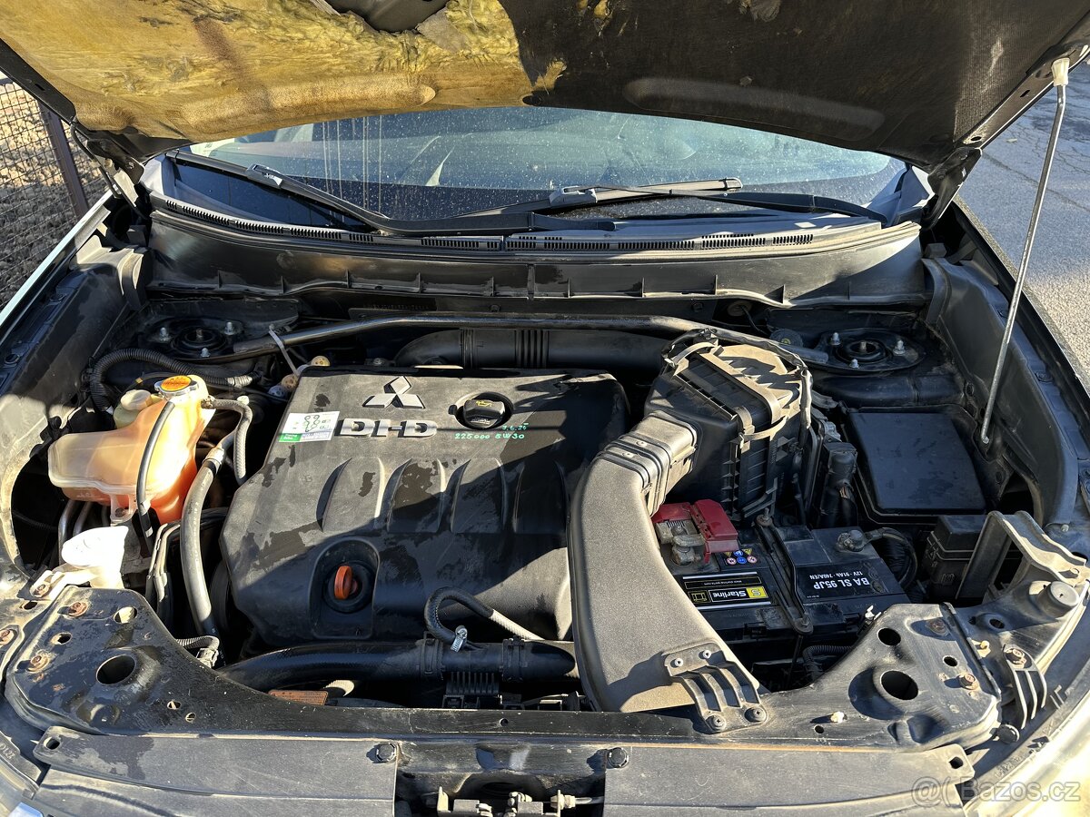 Mitsubishi Outlander 2.0 103kw - 9