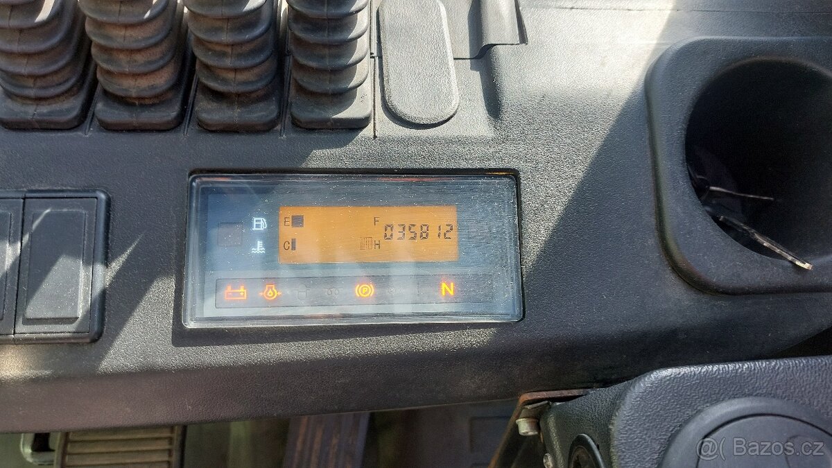 Vysokozdvižný vozík Capstan 1,8 LPG - 9