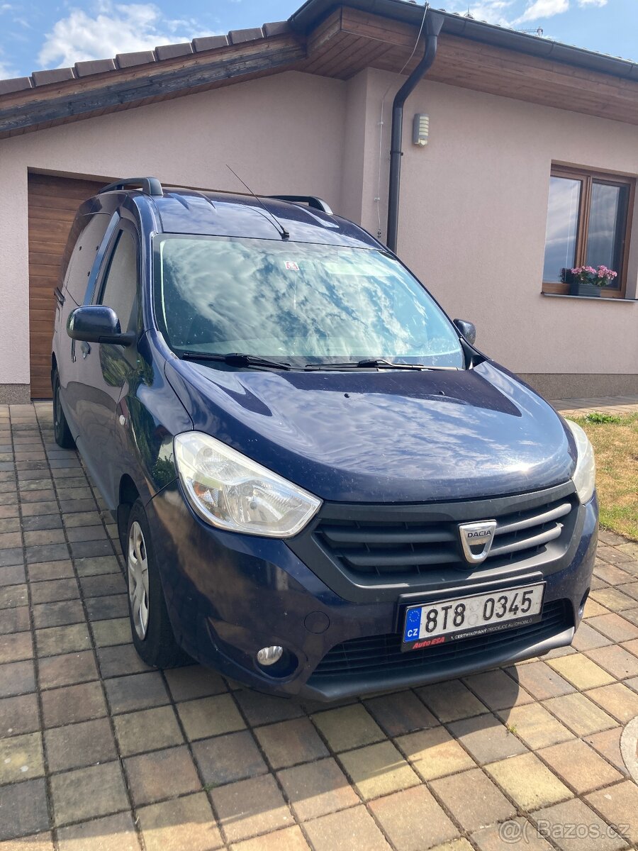 Dacia Dokker 2015 s LPG - mini obytný vůz - 9