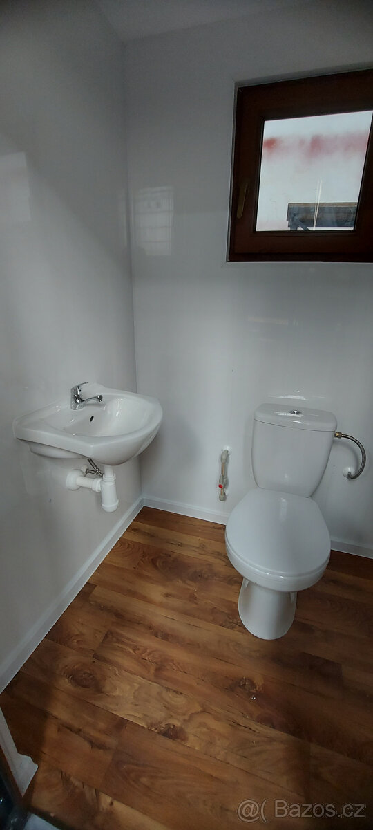sanitární modul 3x1.5 m - 9