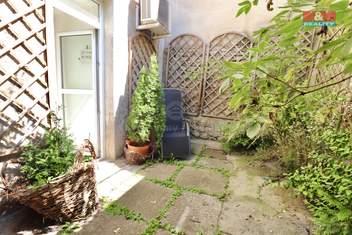 Prodej bytu 1+1, 35 m², Karlovy Vary, ul. Kolmá - 9