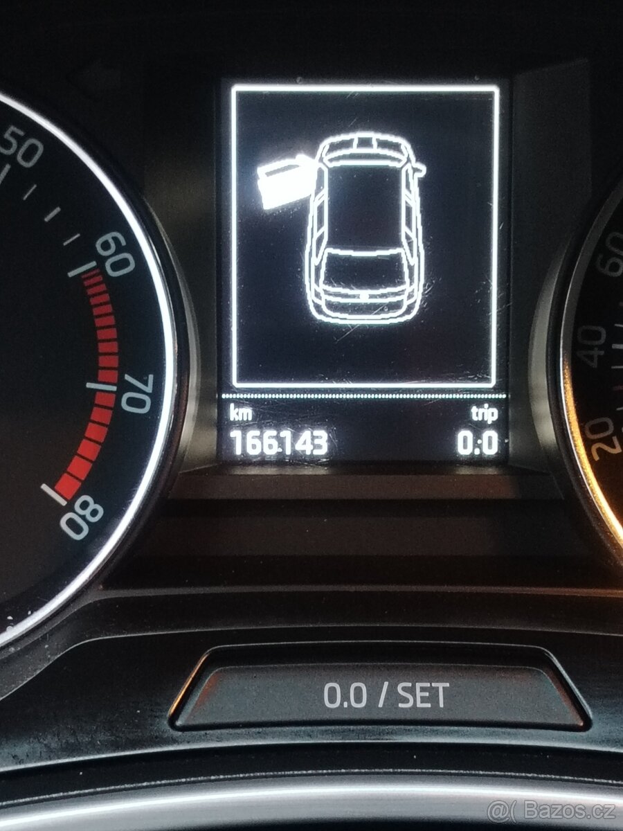 Škoda Fabia Combi III 1.4 TSI – Prodám - 9