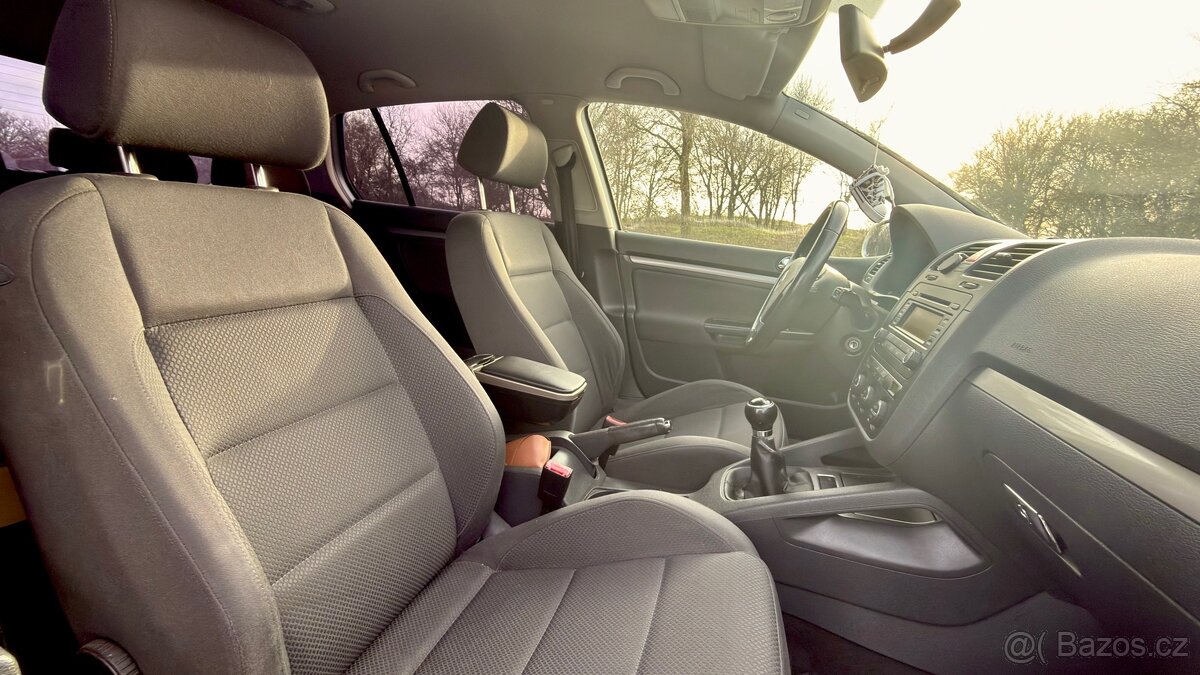 Volkswagen Golf V 2.0 FSI (110 kW) - 9