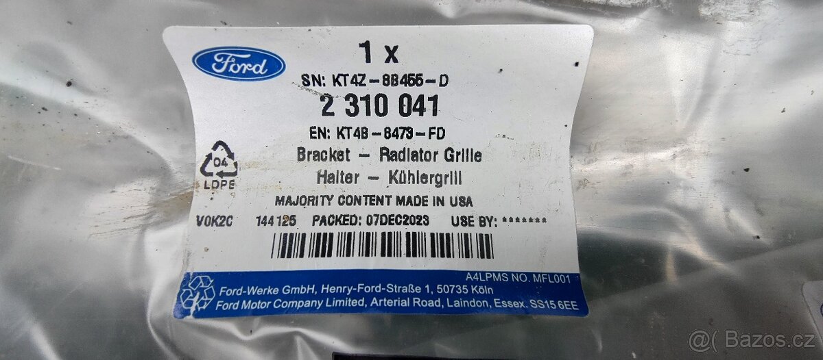 Ford Edge mk2 II 2 MK2 2018 - 2023 - zaluzie vzduchovod - 9