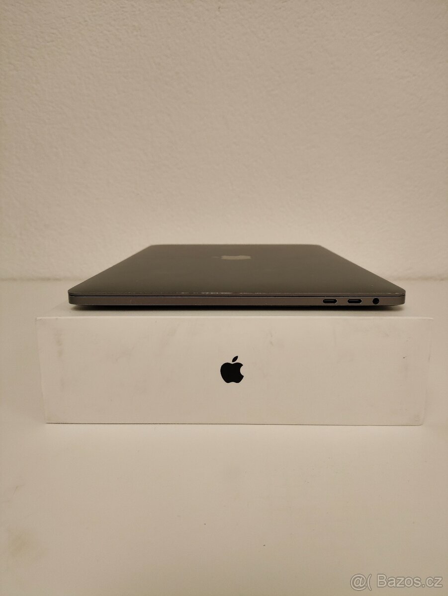 MacBook Pro 2018 A1989 | i5 2.3 GHz | 8 GB RAM | 256 GB SSD - 9