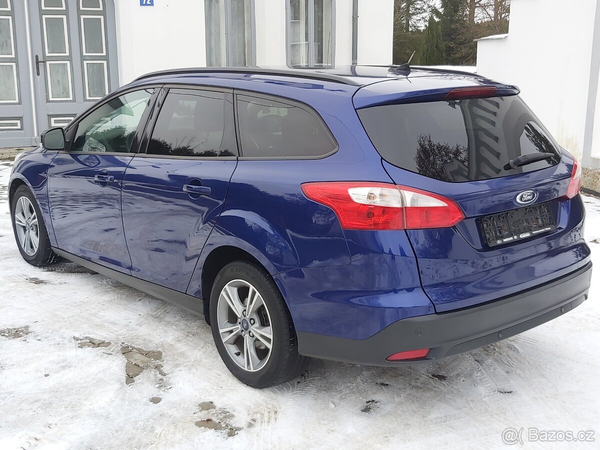 Ford Focus Titanium 1.6 TDCi 77 kw, servis Ford, 2013 - 9