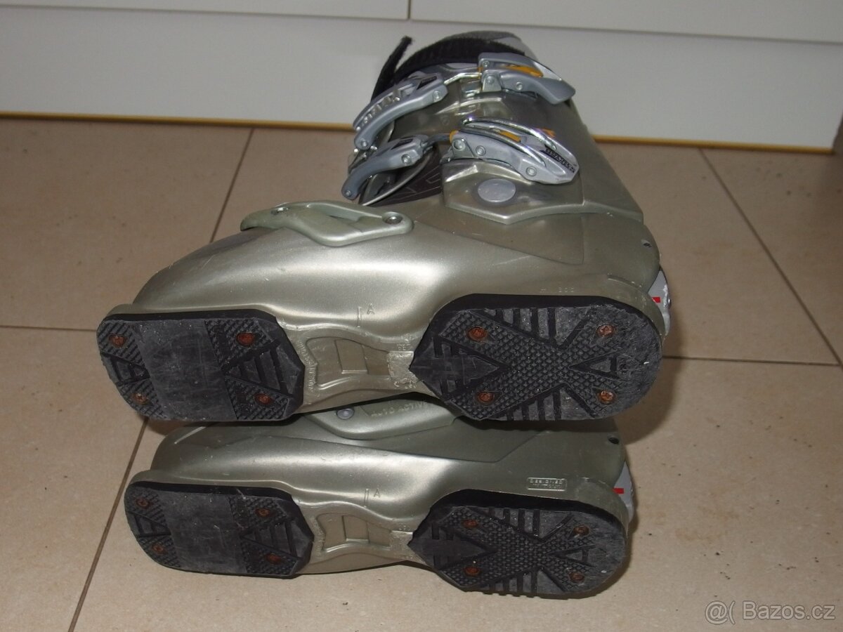 LYŽÁKE PŘEZKÁČE HEAD E-FIT VEL.39 - 9