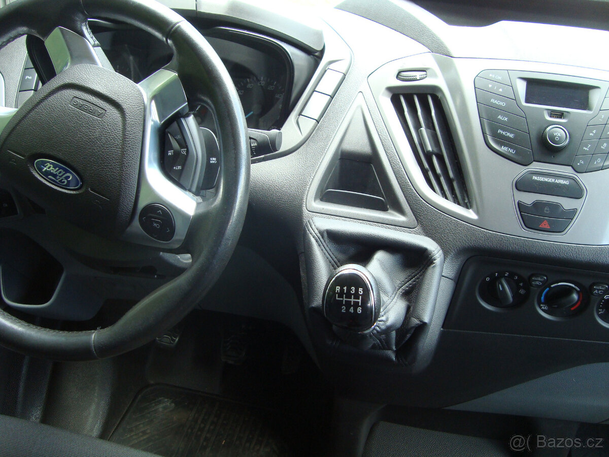 Ford Transit Custom 2.0 TDCi, dlouhá verze, 9 míst - 9